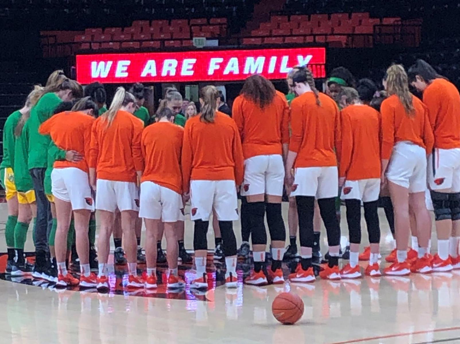 Osu Women S Basketball Players Deal With Shocking Death Of Kobe Bryant Before Civil War Battle Basketball Gazettetimes Com