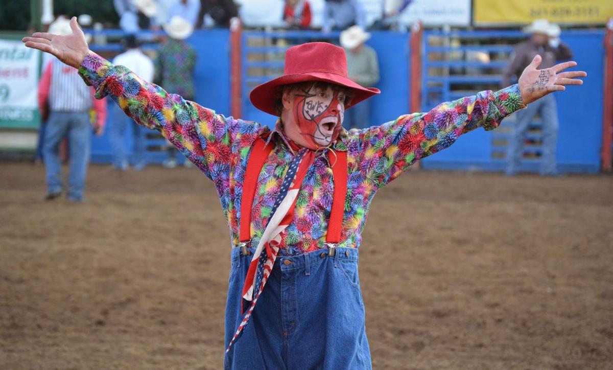 Column Rodeo Clown Has Connection To Canines Opinion Gazettetimes Com