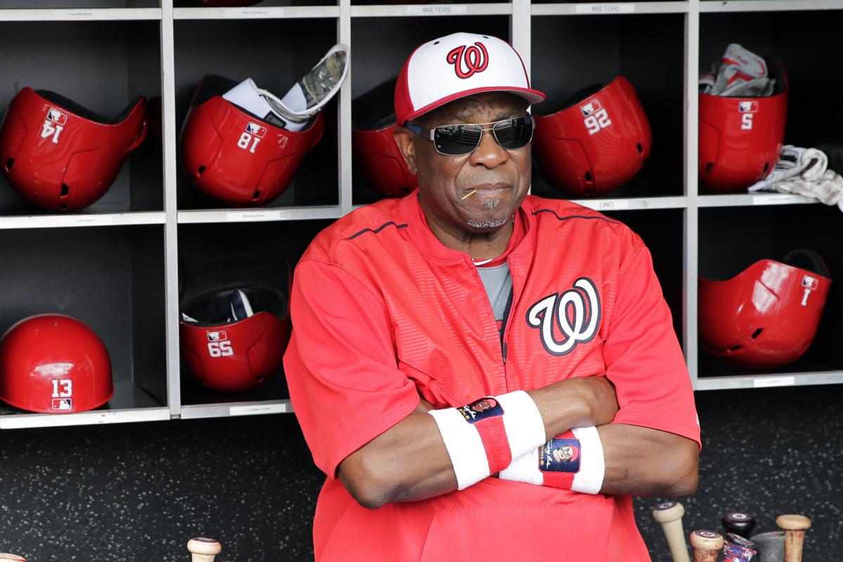 Dusty Baker surprised as son, Darren, delivers lineup card for