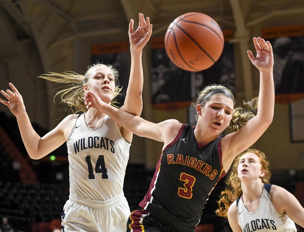 5a Girls Basketball Wildcats Pressure Physical Play Too Much