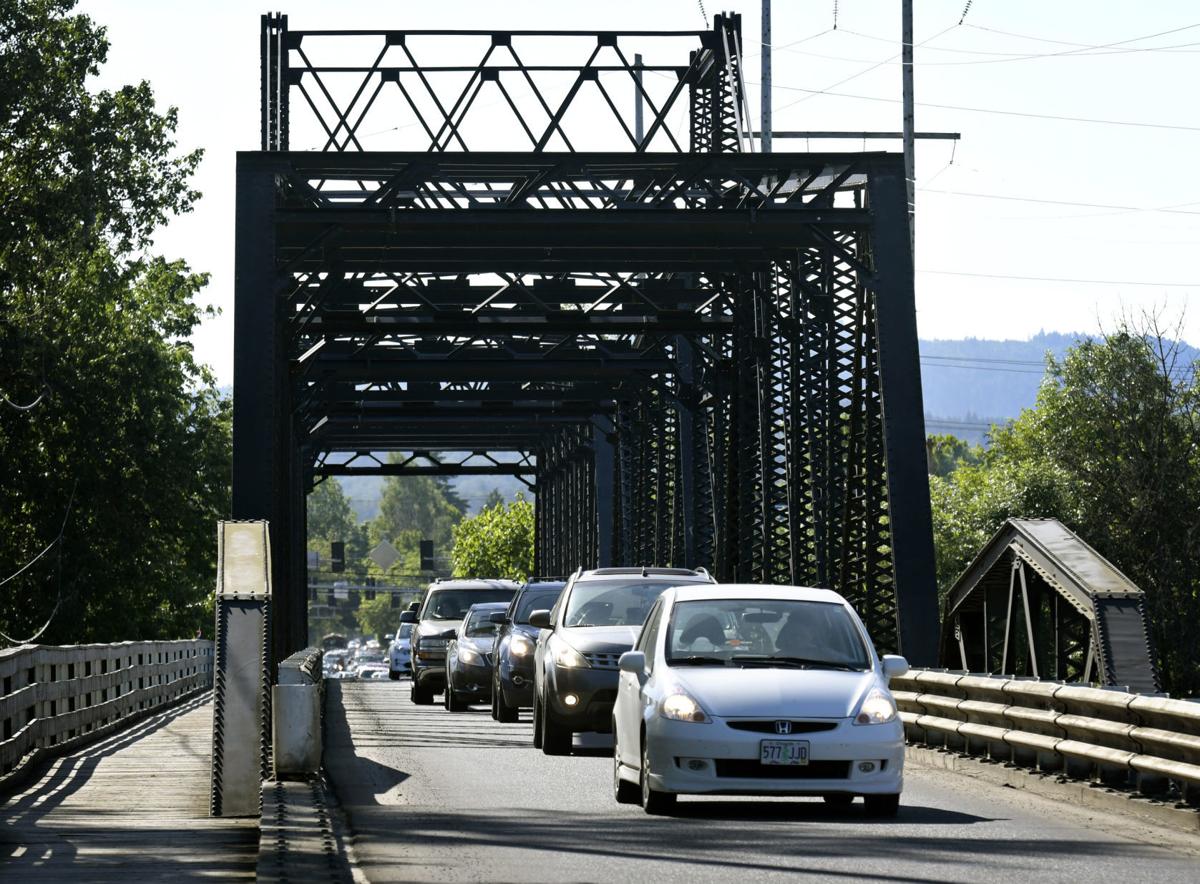 van-buren-bridge-04