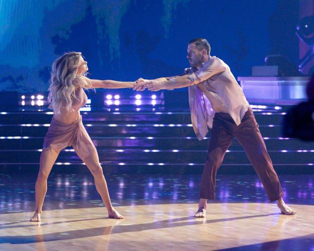 DTWS Danny Amendola a threat to Joey Graziadei on 'Dancing'