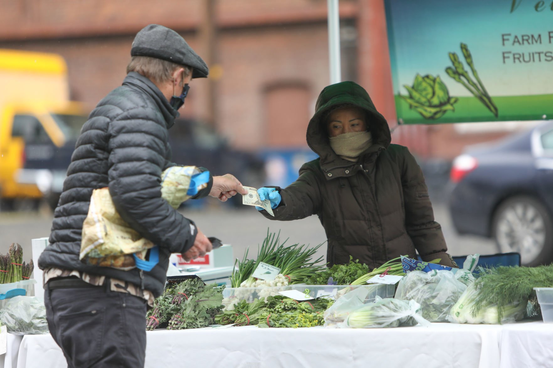 Farmers' market set to launch Sunday for first of six weekends in