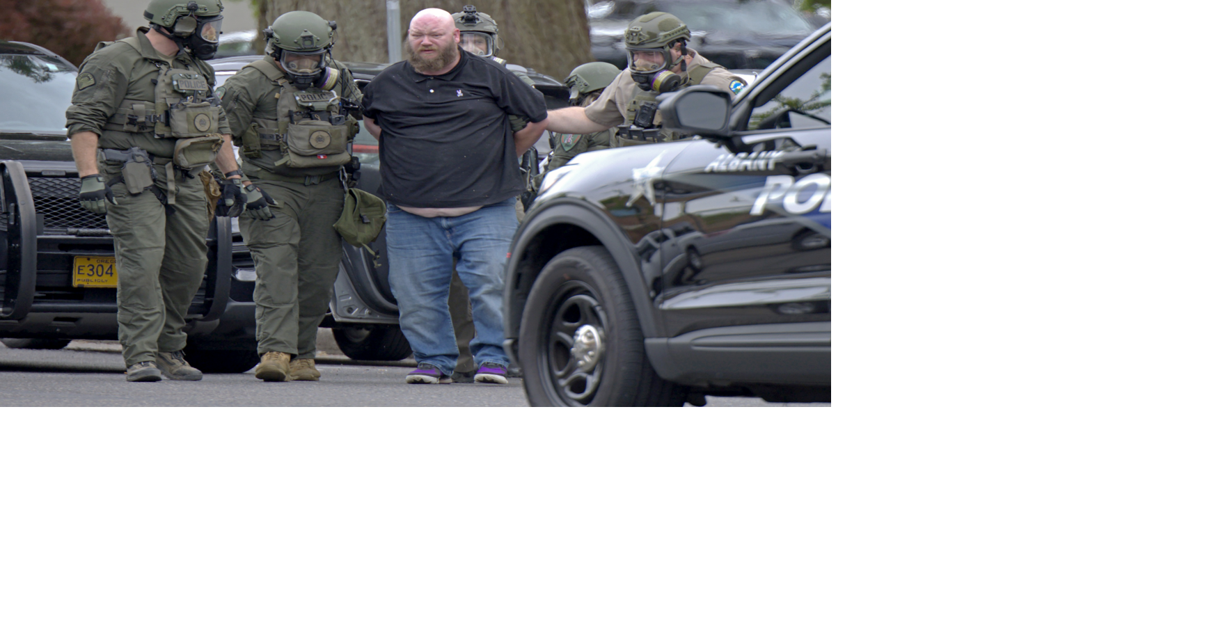 Albany man in courthouse standoff pleads to sex crimes