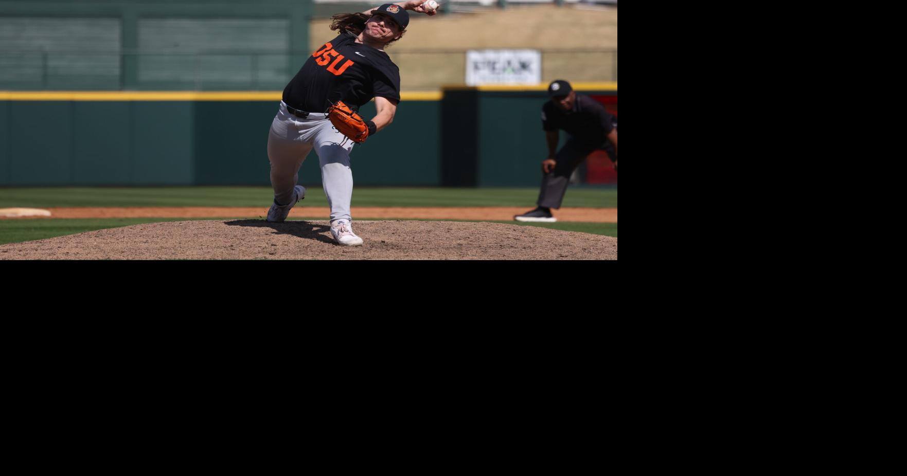Oregon State baseball's closer Albert Roblez