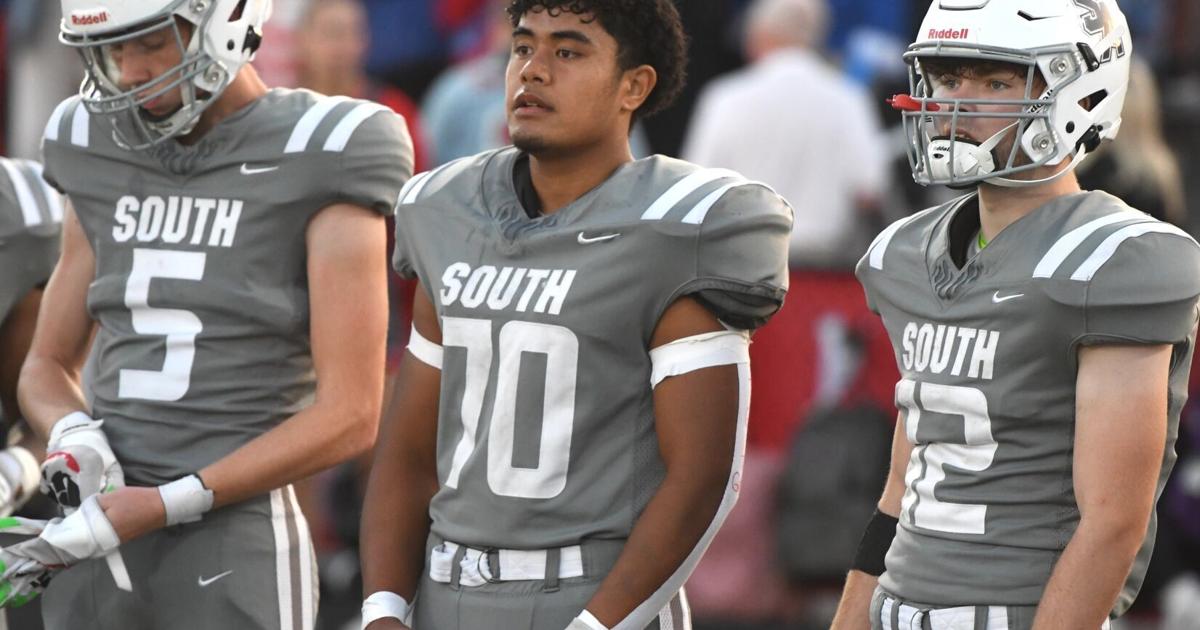 From Samoa to South Albany: AJ Tofilau's journey from newcomer to leader for RedHawks football