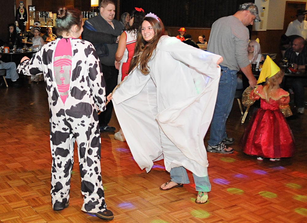 Elks Lodge hosts Halloween party Local