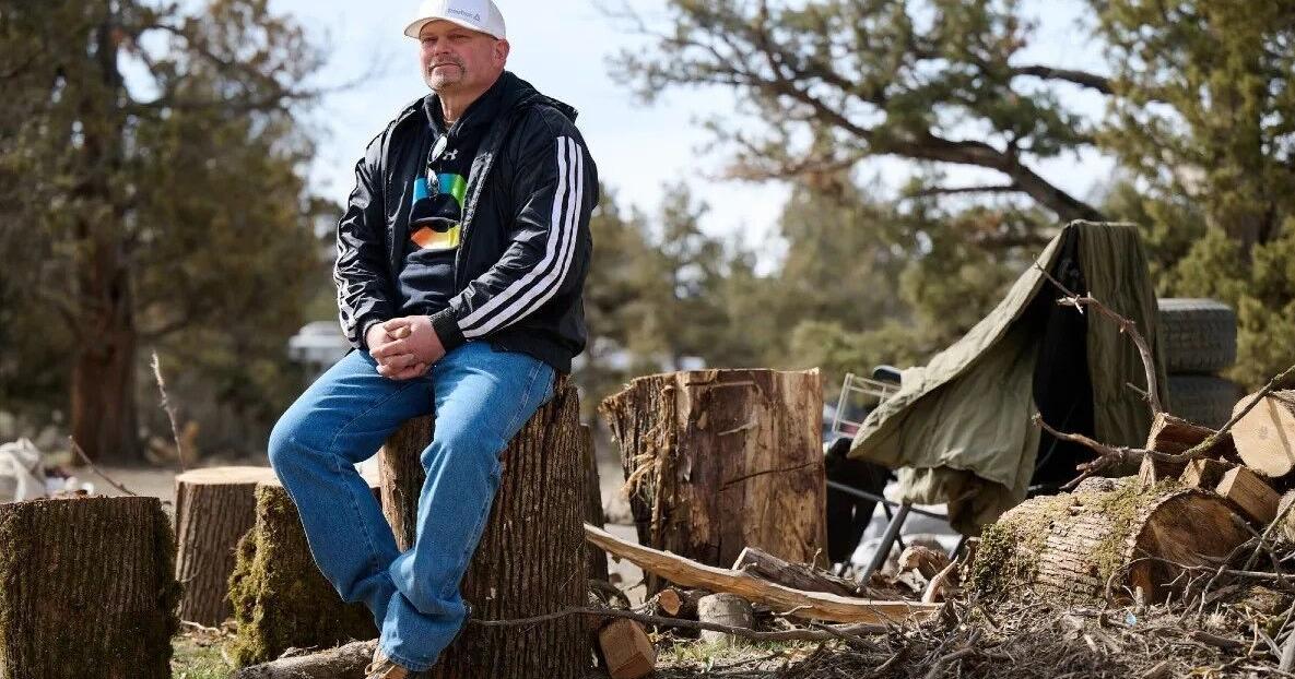 Residents of Oregon homeless camp say Forest Service did them dirty