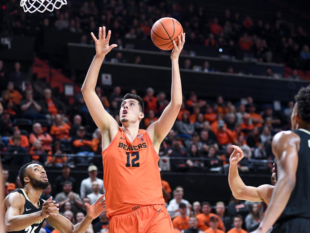 Pac 12 Men S Basketball Power Rankings It S Six Teams For Four