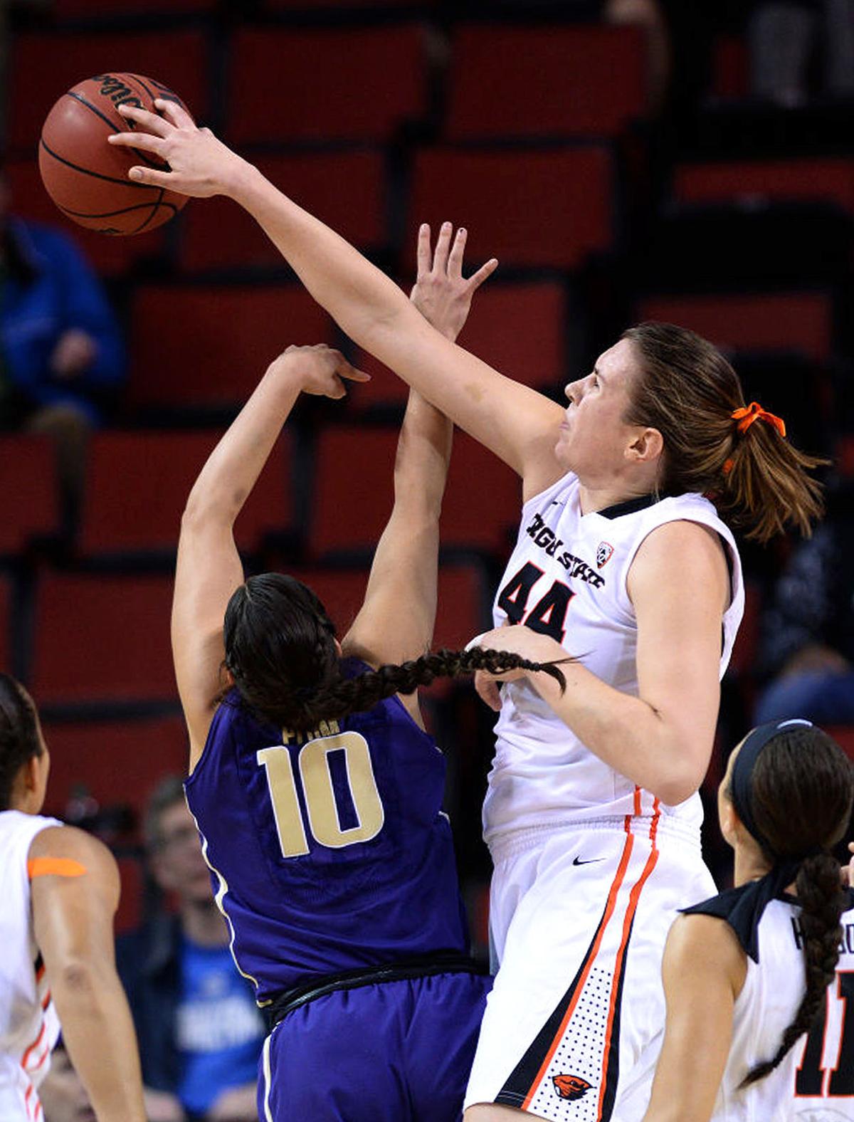 OSU women's basketball Beavers build winner through family atmosphere