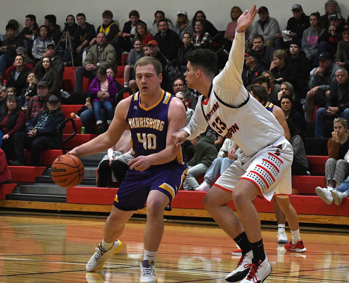 Gallery Harrisburg defeats Santiam Christian in Boys Basketball Local