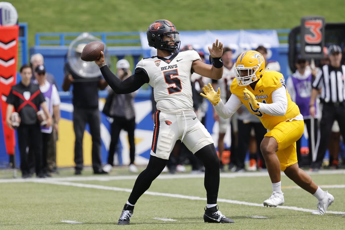 DJ Uiagalelei leads Oregon State to win over San Jose State