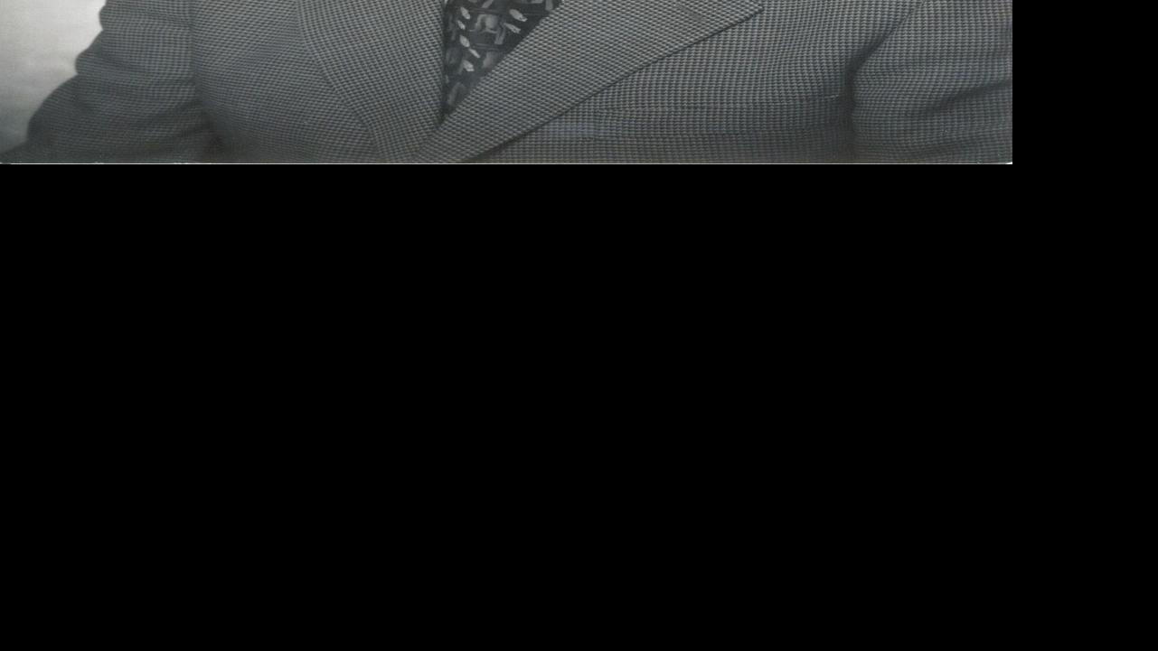 Robert R. Lowry Obituaries