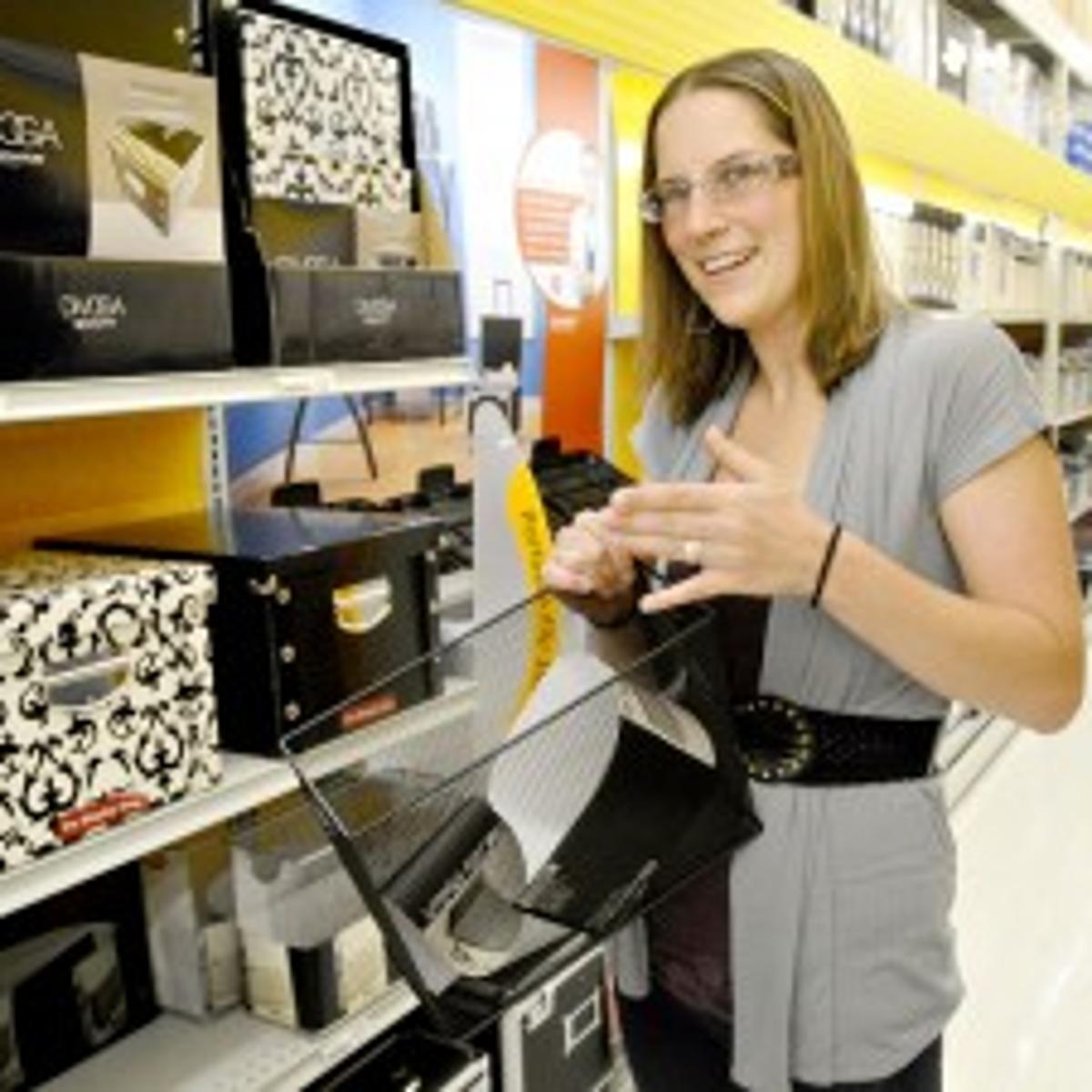 Local Organizer Helps Springfield Hoarder Local Gazettetimes Com