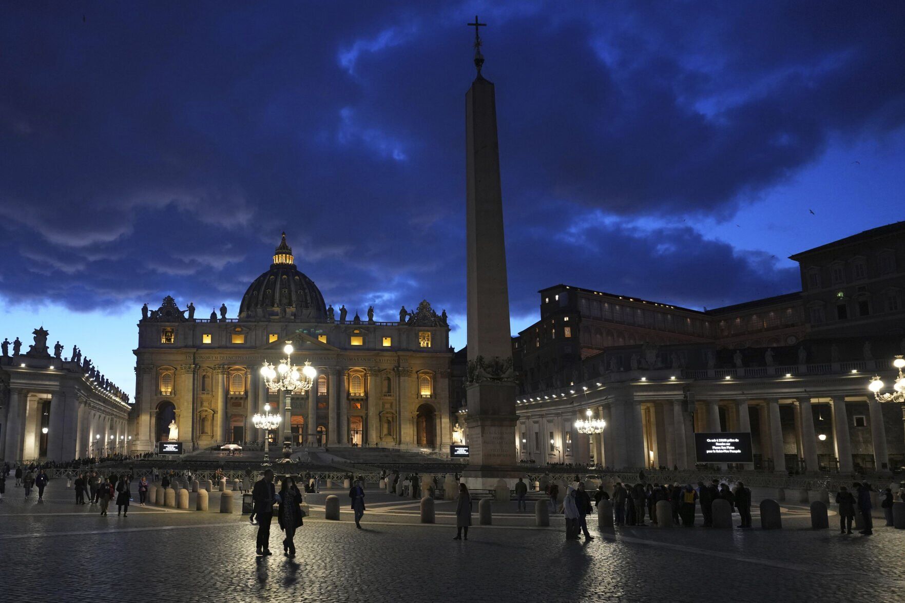 What 'Conclave' the movie got right about choosing the pope