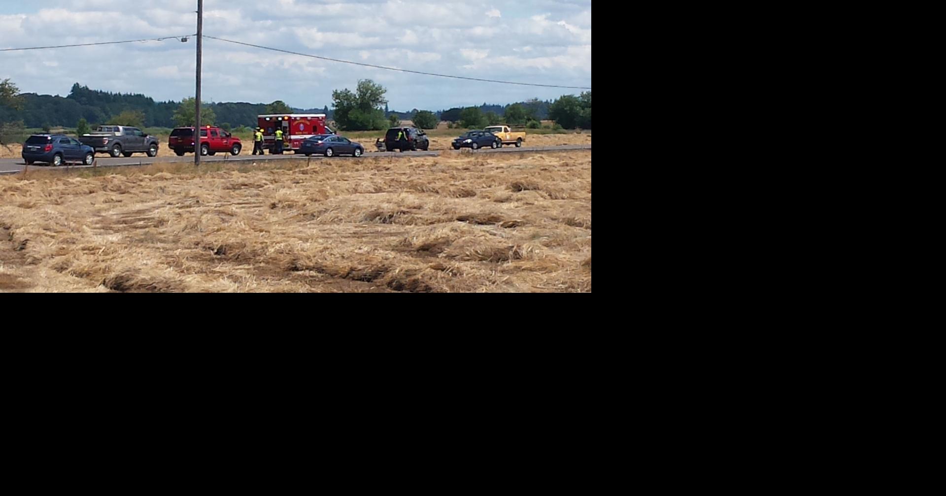 Singlecar crash briefly closes Granger Avenue