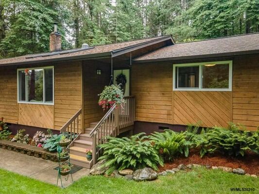 3 Bedroom Home in Corvallis - $585,000