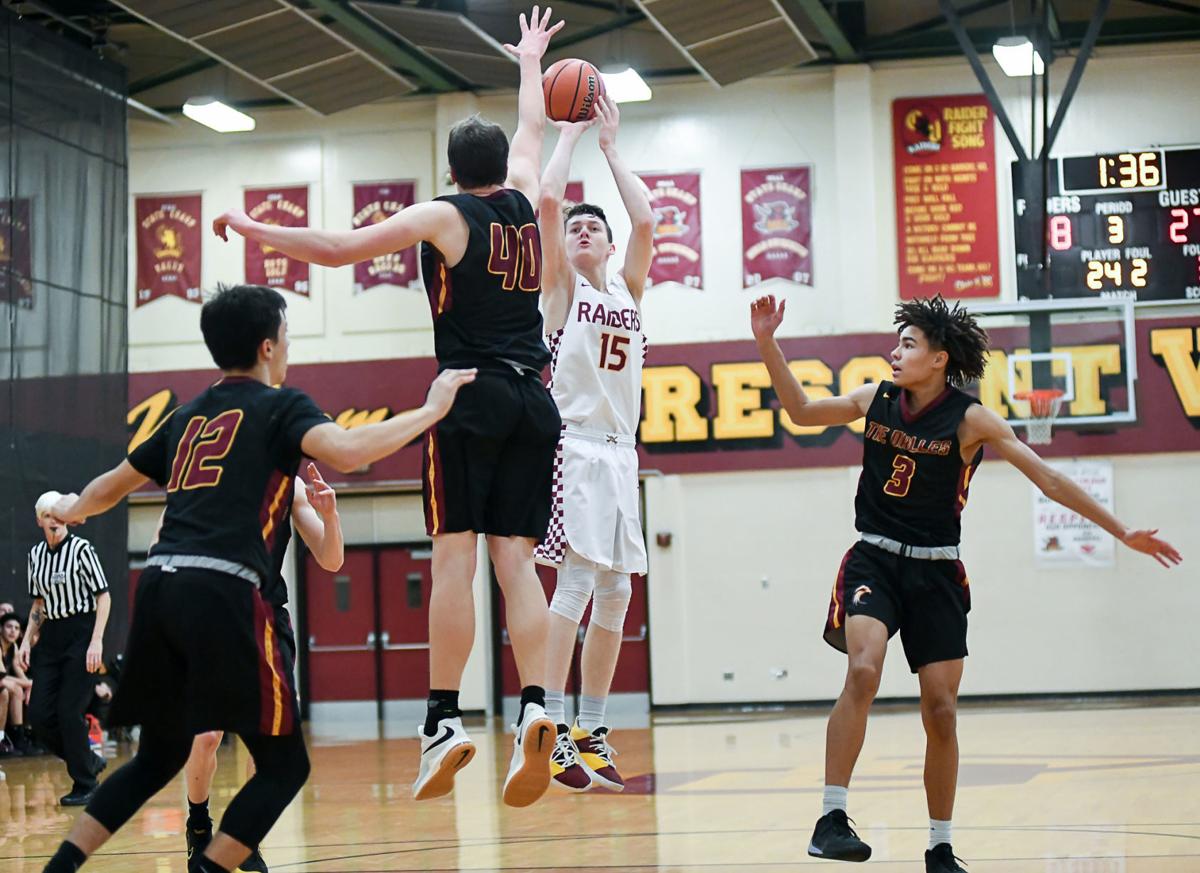 Prep Boys Basketball Dewey S Hot Shooting Leads Raiders In Win
