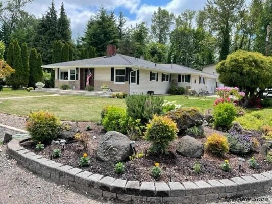 3 Bedroom Home in Albany - $524,900