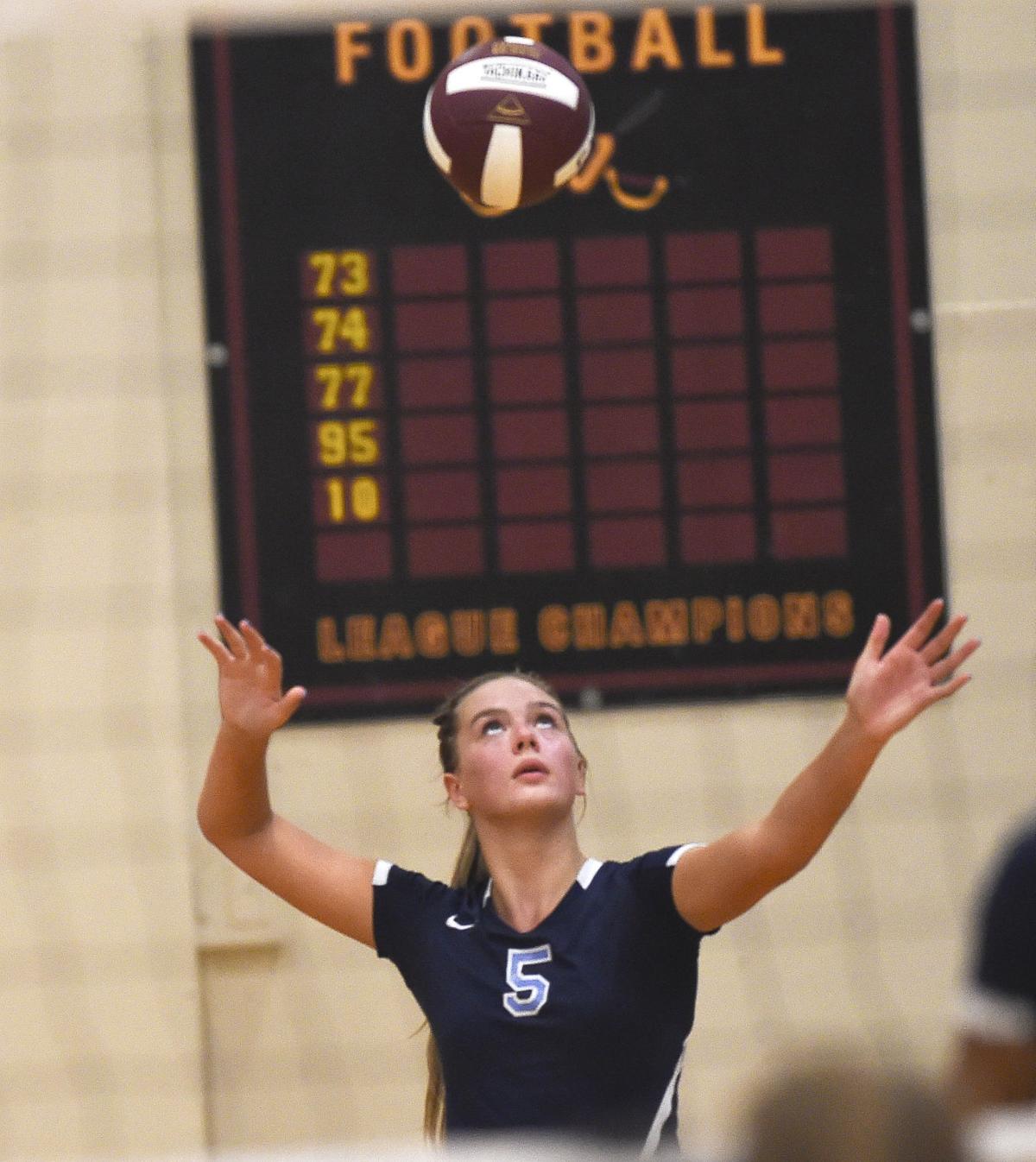 Corvallis at Crescent Valley Volleyball 3