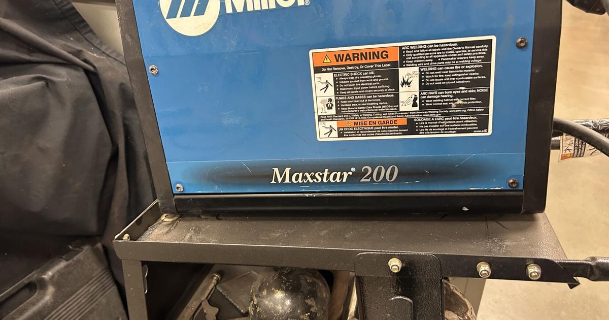 Family donates welder to Bermudian