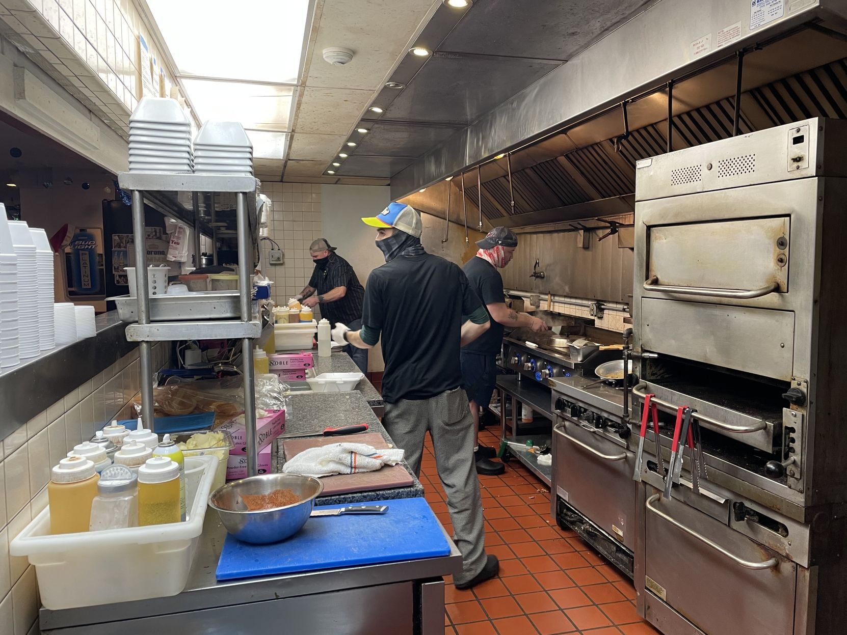 Area restaurants adapting to new restrictions - Vimarsana News