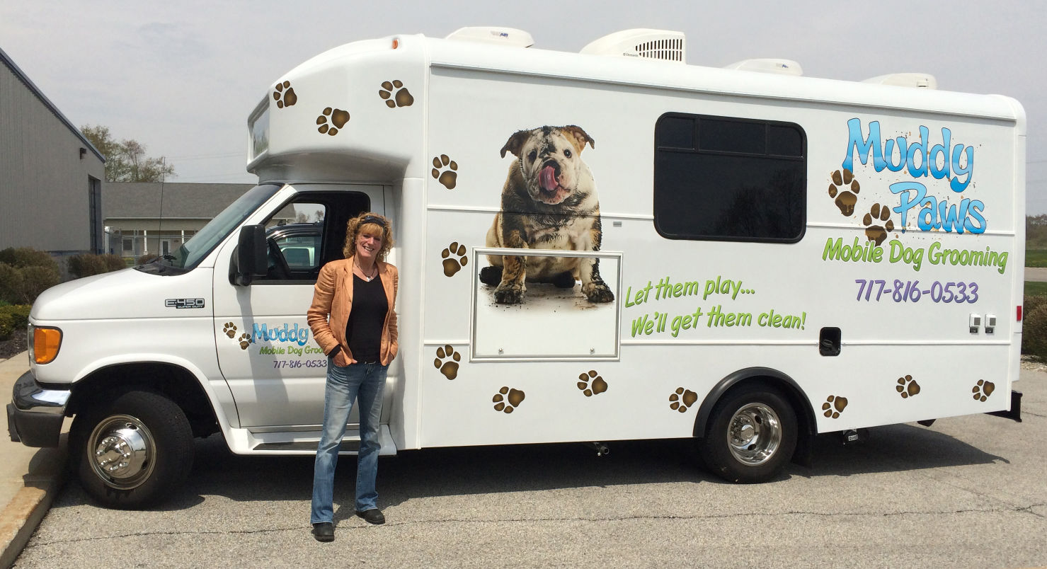 Muddy paws store mobile pet grooming