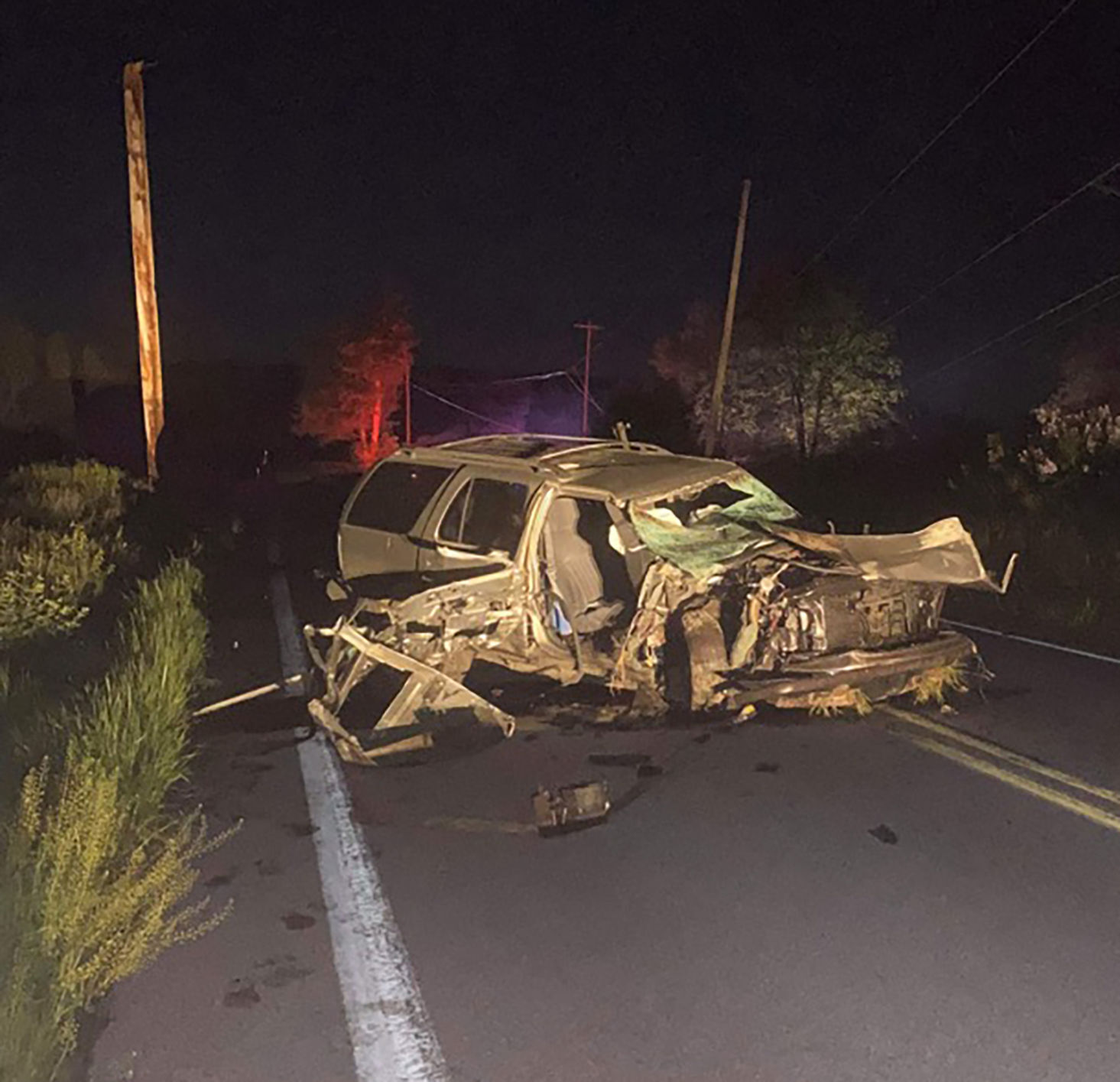 Driver wrecks Blazer, flees scene Saturday night in Cumberland Township; 90 residents without power - Vimarsana News