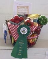 Exhibiting vegetables at the South Mountain Fair