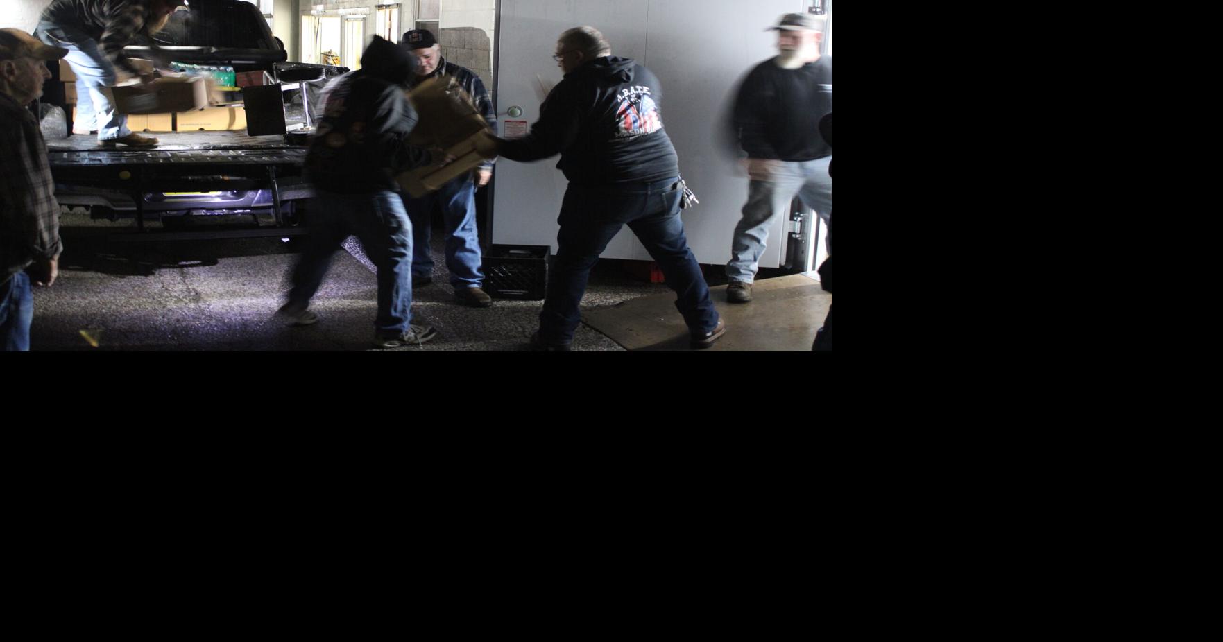 Bikers deliver 200 turkeys to food pantry | Local News ...