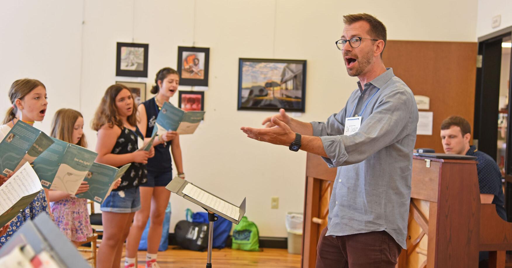Children's music camp sings together | Local News - Vimarsana News