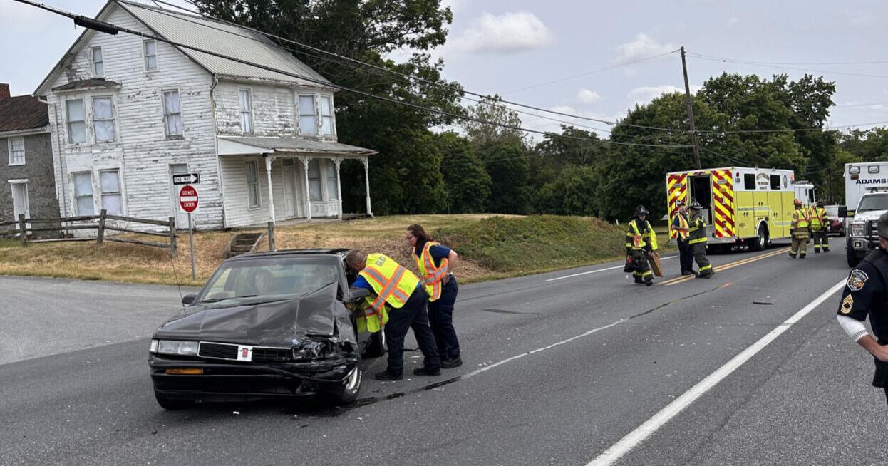 2 injured in Baltimore Pike crash Friday - Vimarsana News