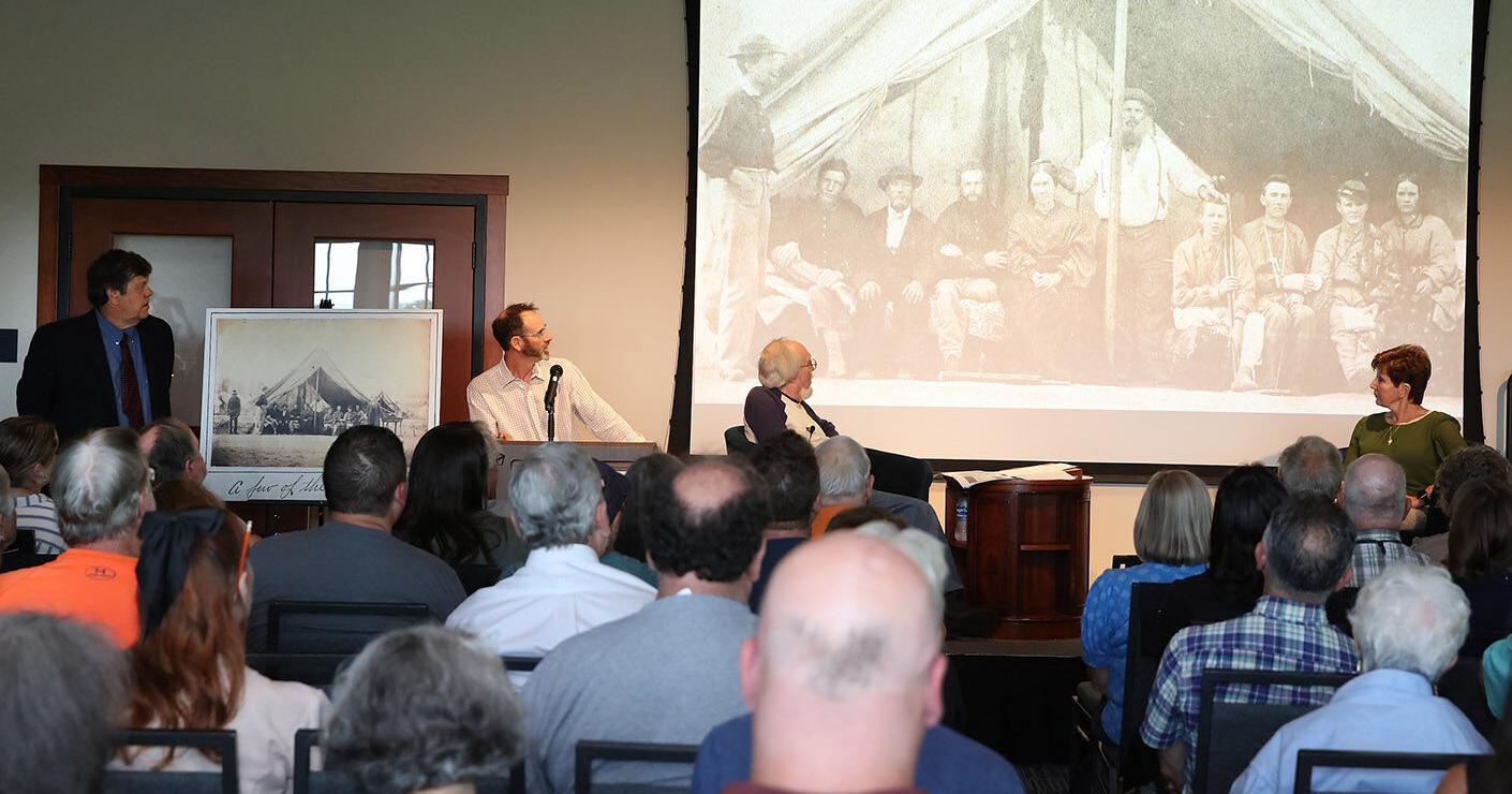 Civil War photo unveiled - Vimarsana News