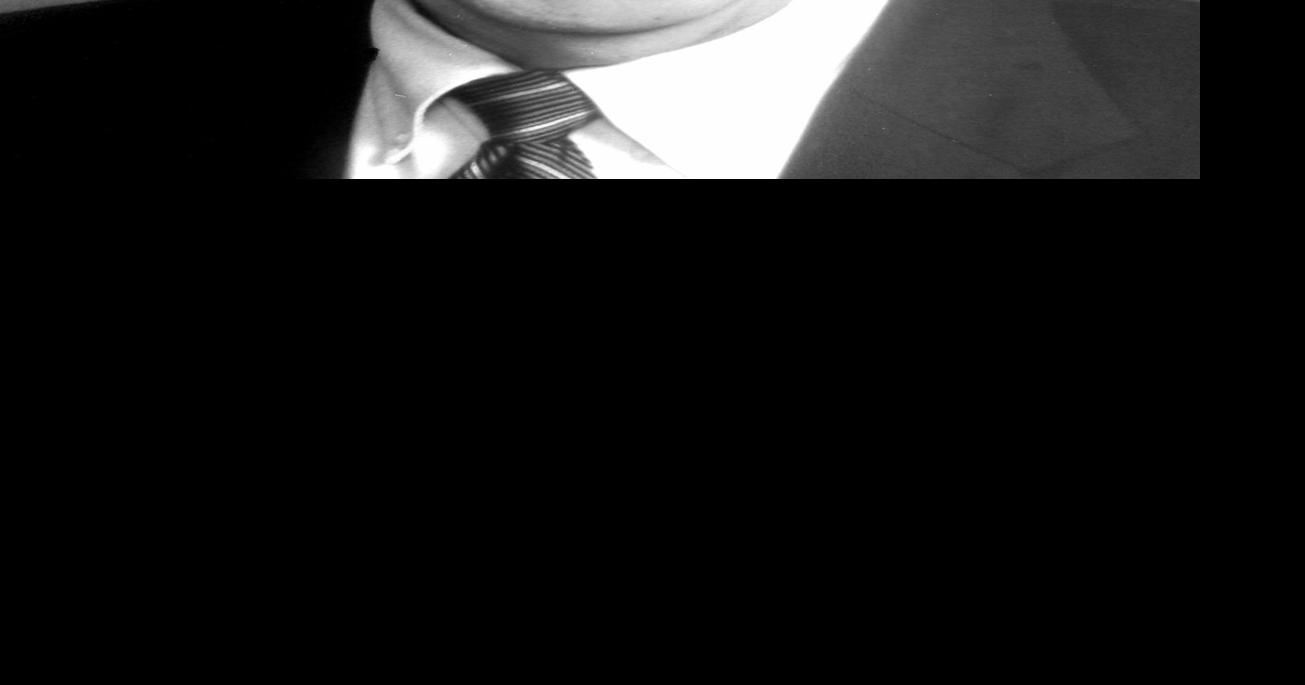 Robert E. Smith Obituaries