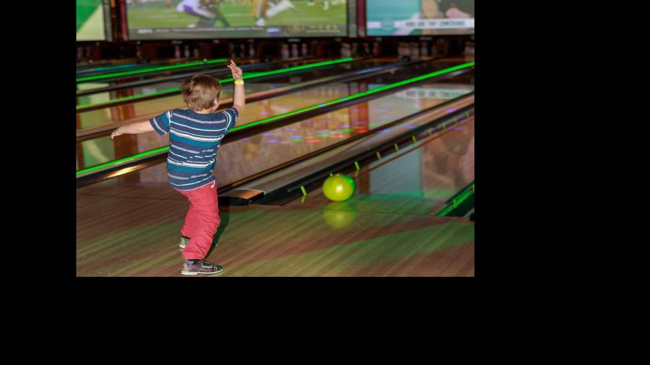 Fatcats Bowled Over By Mesa Gilbert Fans Business