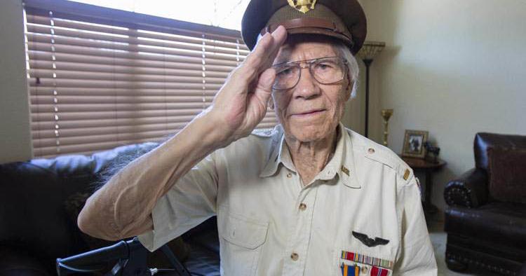 Gilbert hero is veterans parade grand marshal | News | gilbertsunnews.com