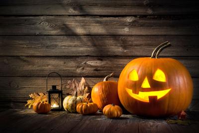 Abrazo Arrowhead offers Halloween safety tips