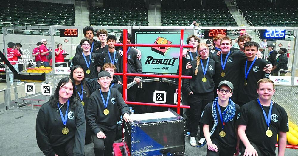 Cactus HS wins regional robotics competition