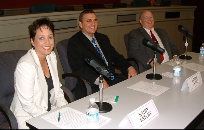 PUSD Candidate Forum Draws Full House | News | Glendalestar.com