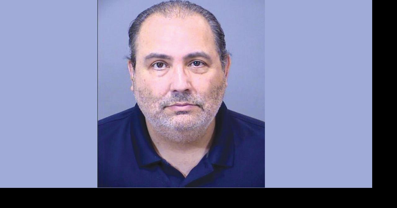 Police: Teacher filmed students | News | glendalestar.com