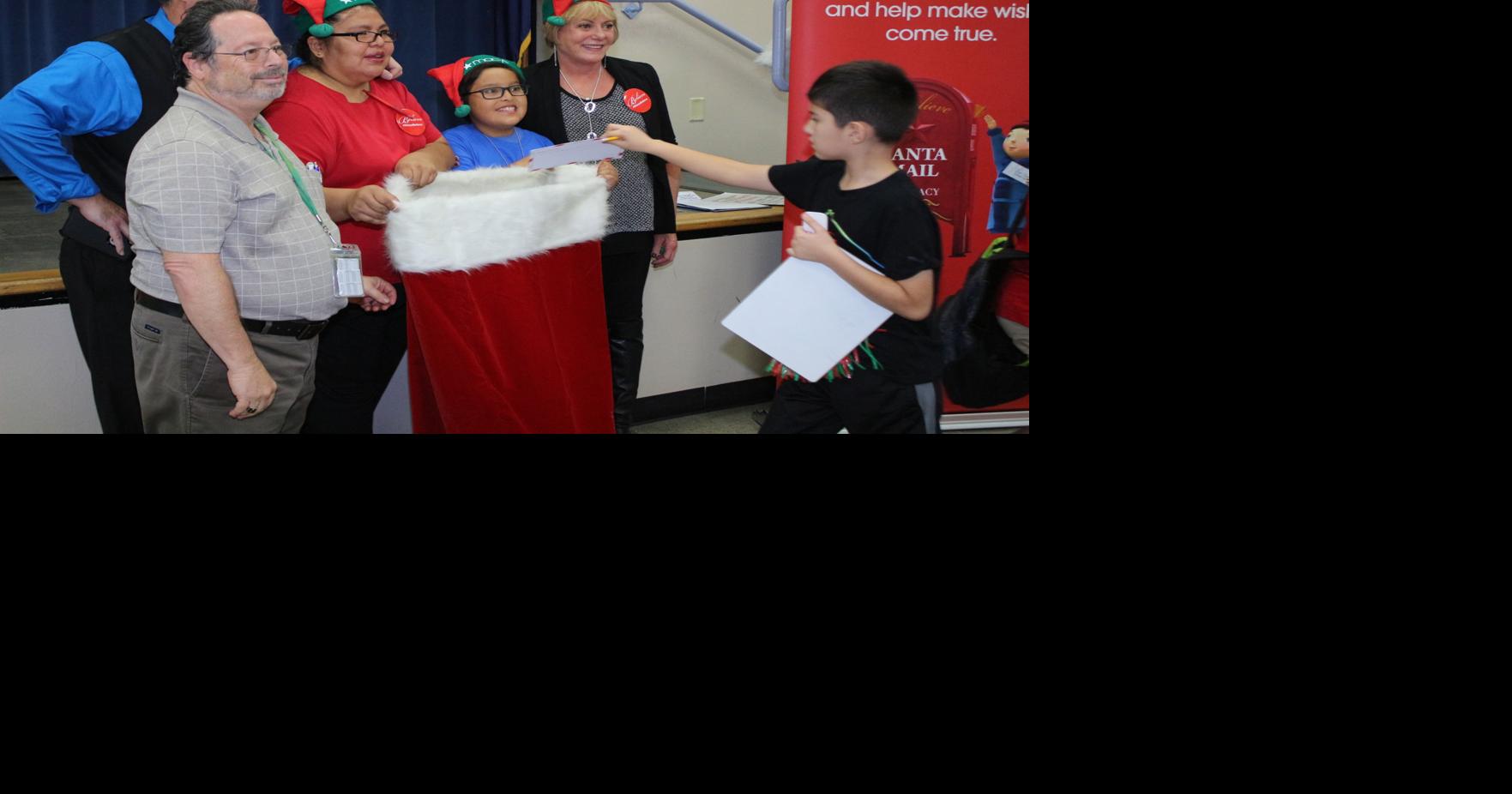 Annual holiday program kicks off at Coyote Ridge Elementary Features