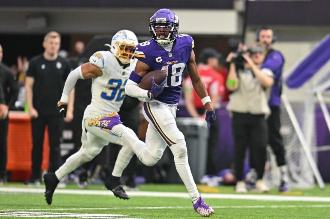 NFL scores: Minnesota Vikings claim NFC North with biggest