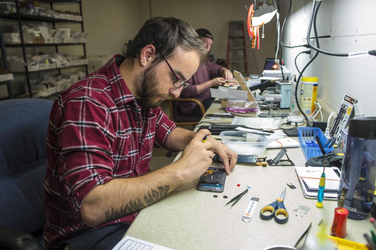 Iowa Cell Phones and Repair moves to new Mason City location Mason