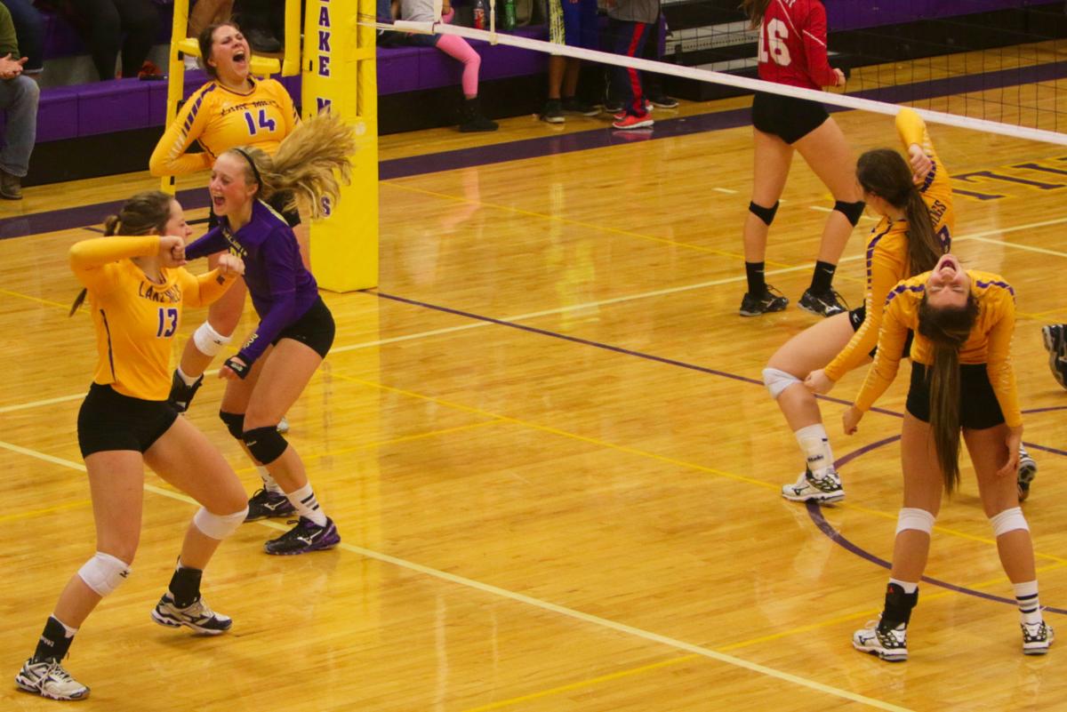 Lake Mills claims TIC West Division title with win over Forest City