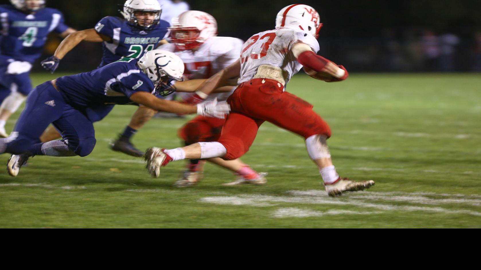 High School Football West Hancock Makes Timely Plays Defeats