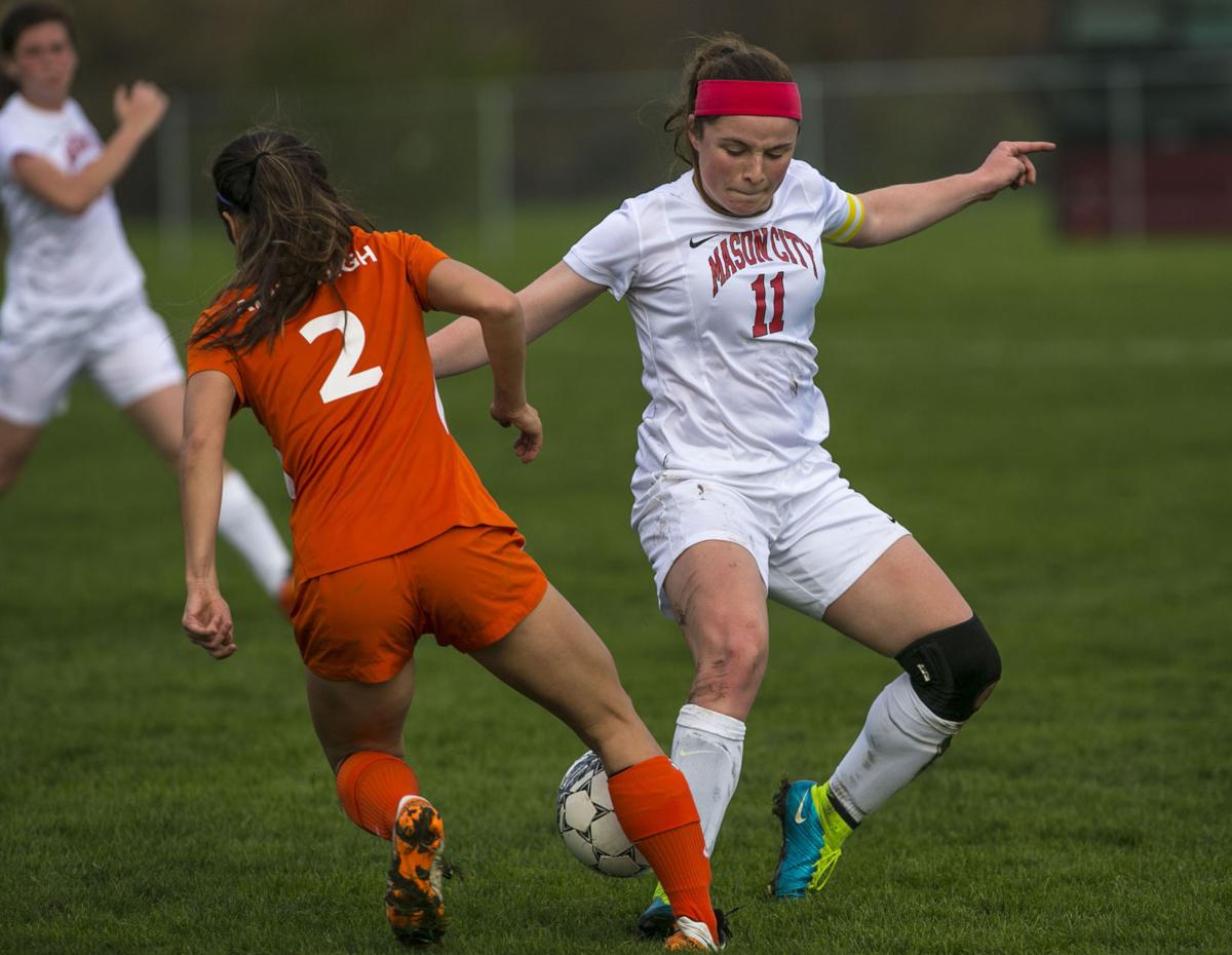 Photos Mason City Vs Ames Girls Soccer North Iowa High School Soccer Globegazette Com