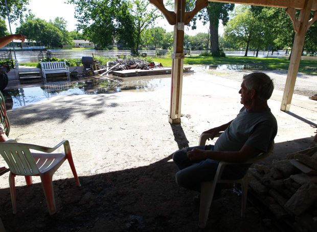 Greene Waits Out The Waters Mason City North Iowa