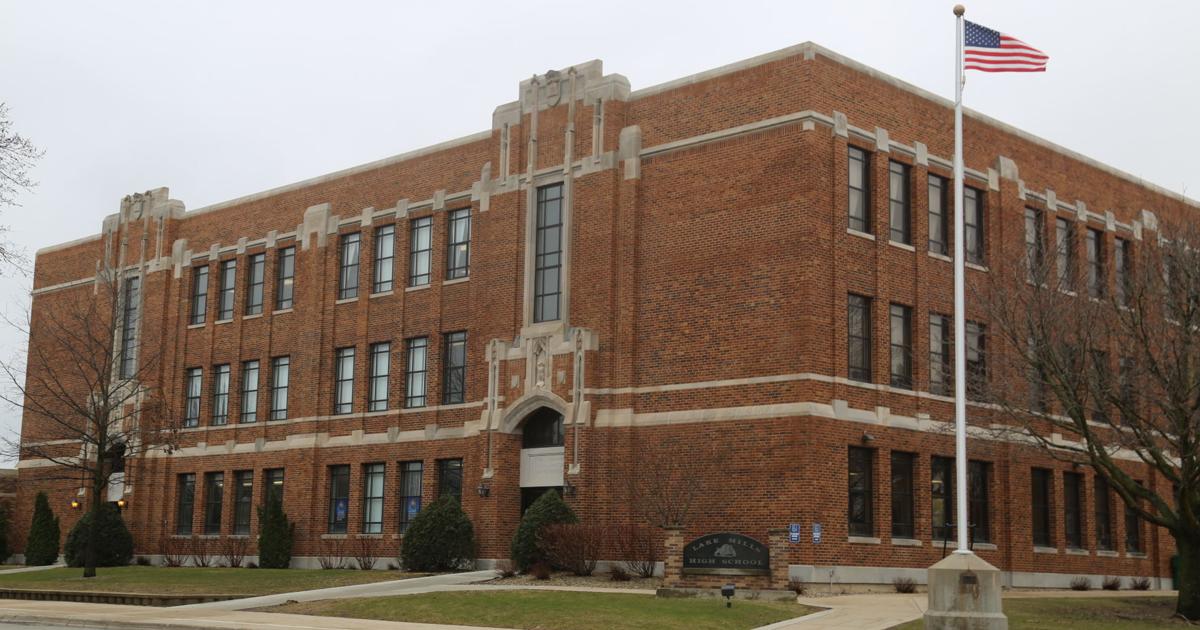 Lake Mills and Charles City schools announce superintendent finalists