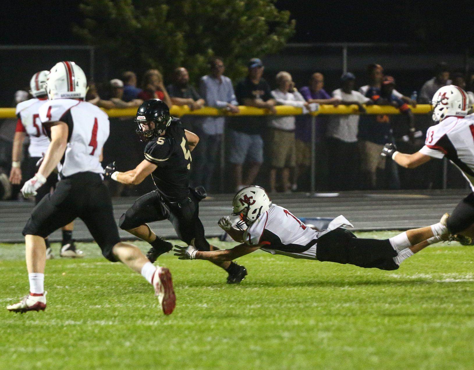 Clear Lake Football Rides Rushing Game To Win Over Mason City