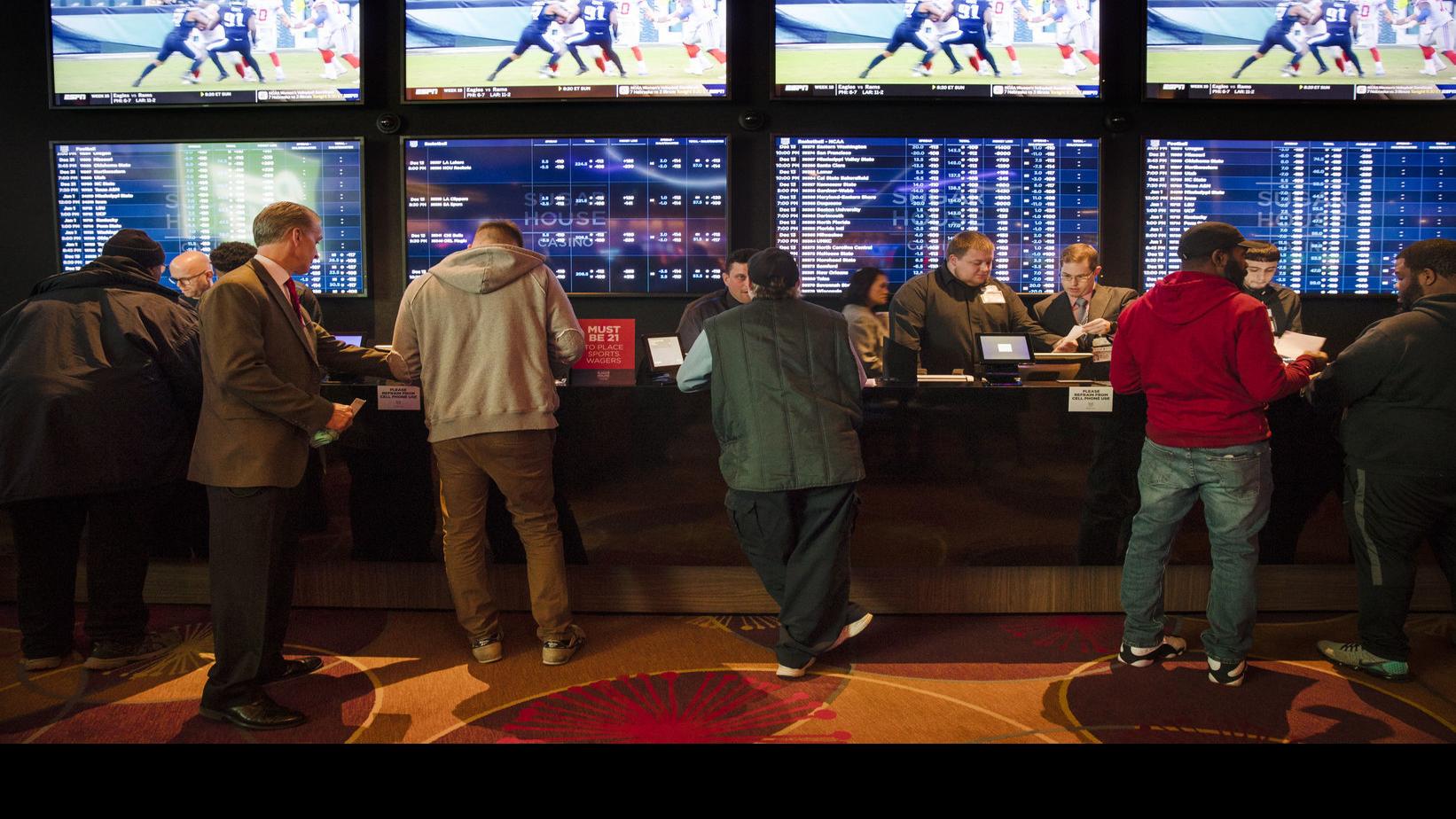 Iowa Casinos Roll Snake Eyes In April Govt And Politics
